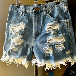 Rustler cut out shorts